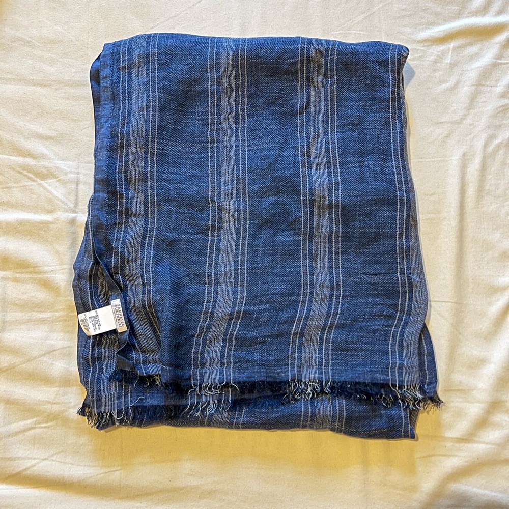 Brunello Cucinelli Scarf. New!!! Silk and linen